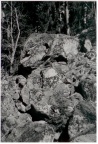 Grott- och stenformationer vid Pukehål, Pukstugan